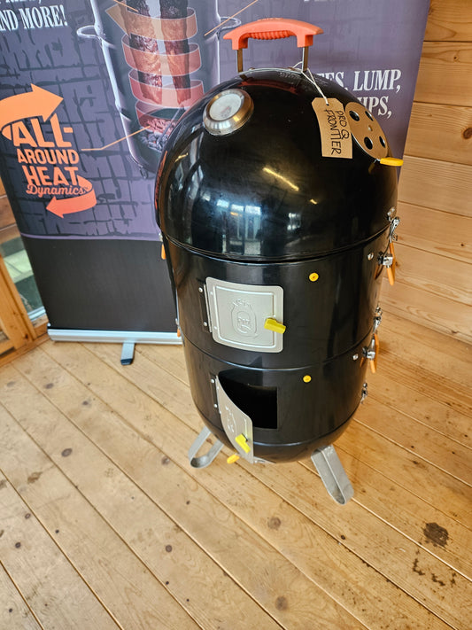 #235 EX-Display ProQ Frontier Smoker (Sold as seen)
