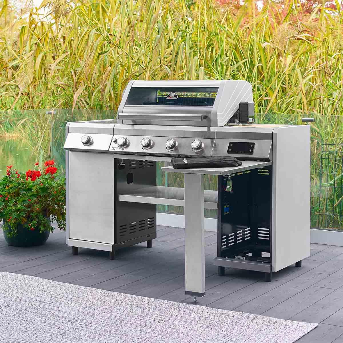 Grillstream Island 4 Burner Hybrid Gas & Charcoal BBQ