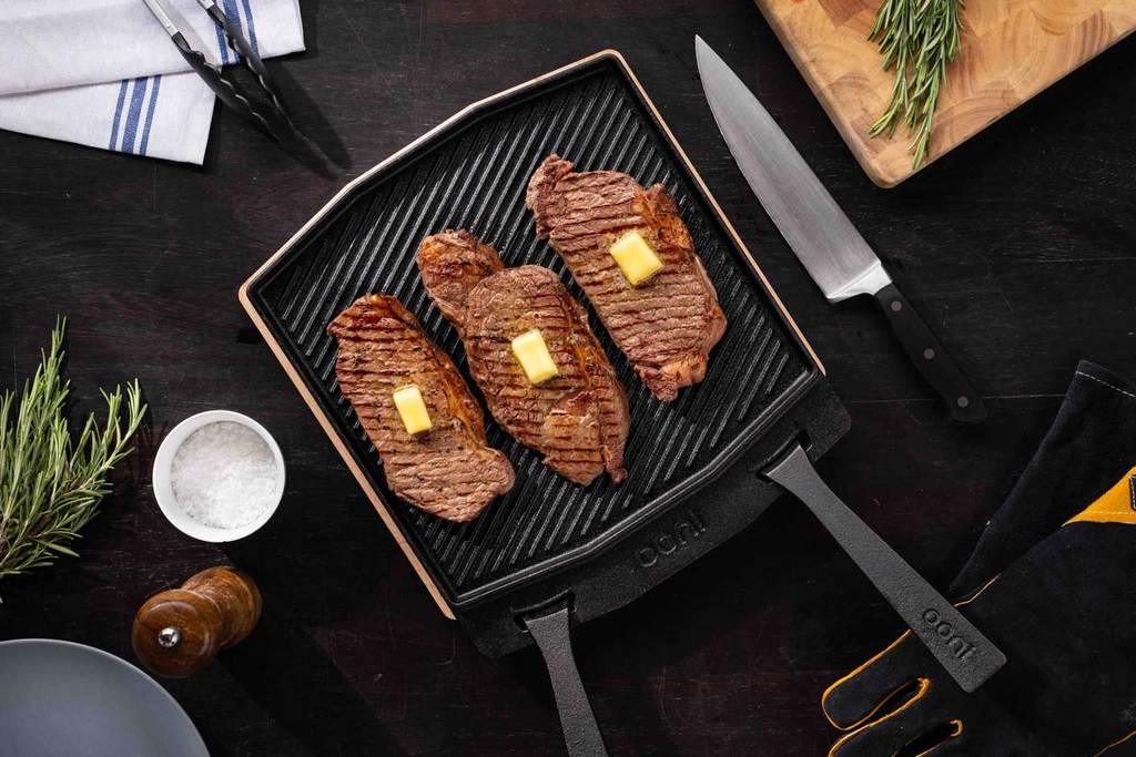 Ooni Dual-Sided Cast Iron Grizzler Plate - BBQ Land