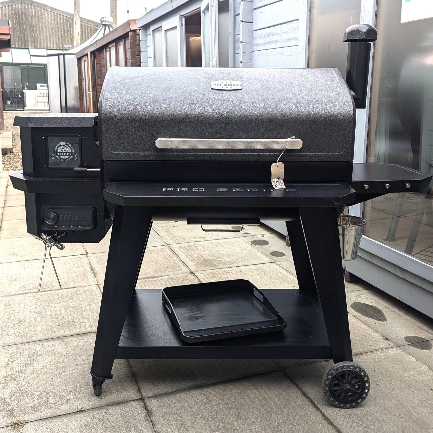 #137 Ex-Display Pit Boss Pro 1600 Wood Pellet Smoker BBQ Grill - BBQ Land