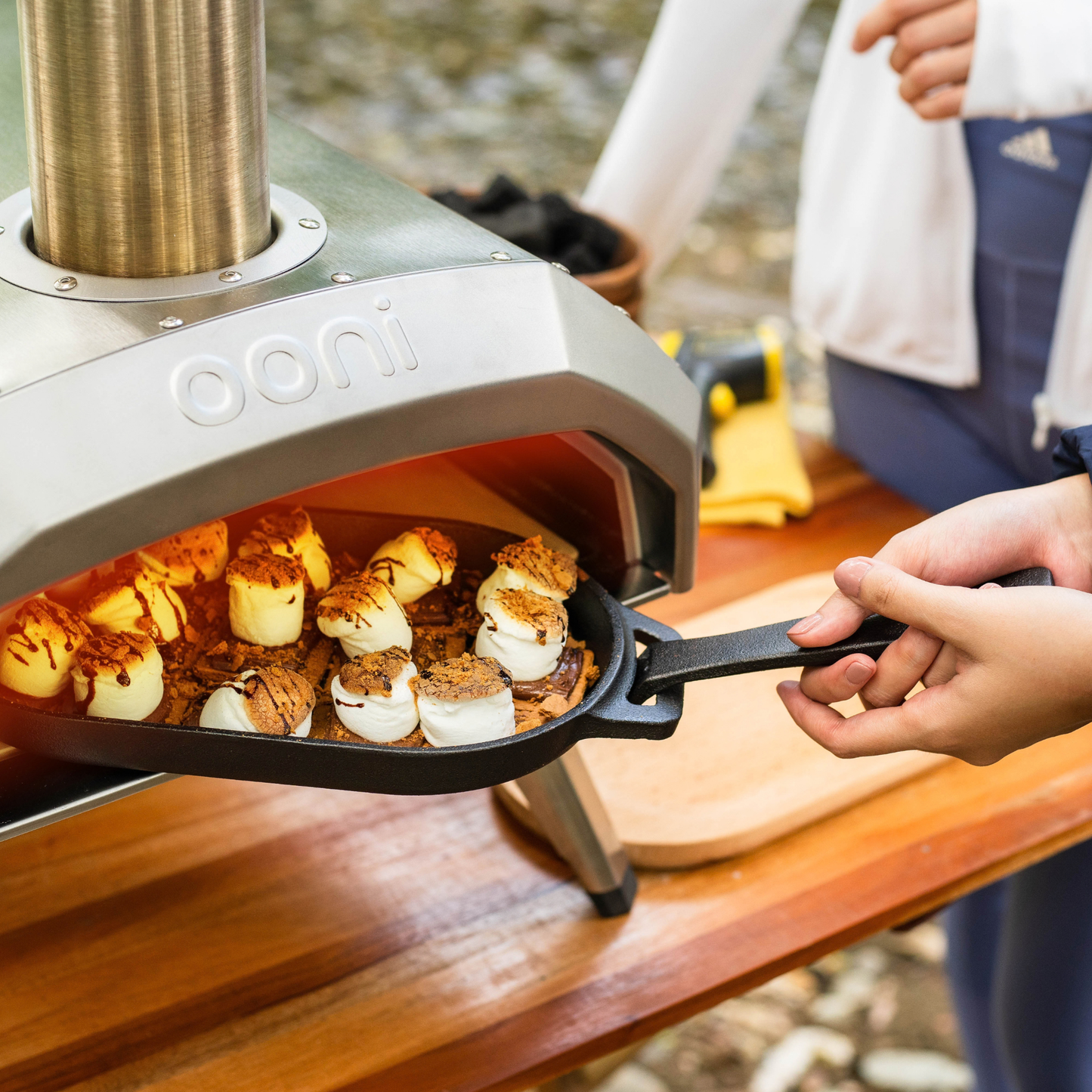 Ooni Karu 12 Multi-Fuel Pizza Oven