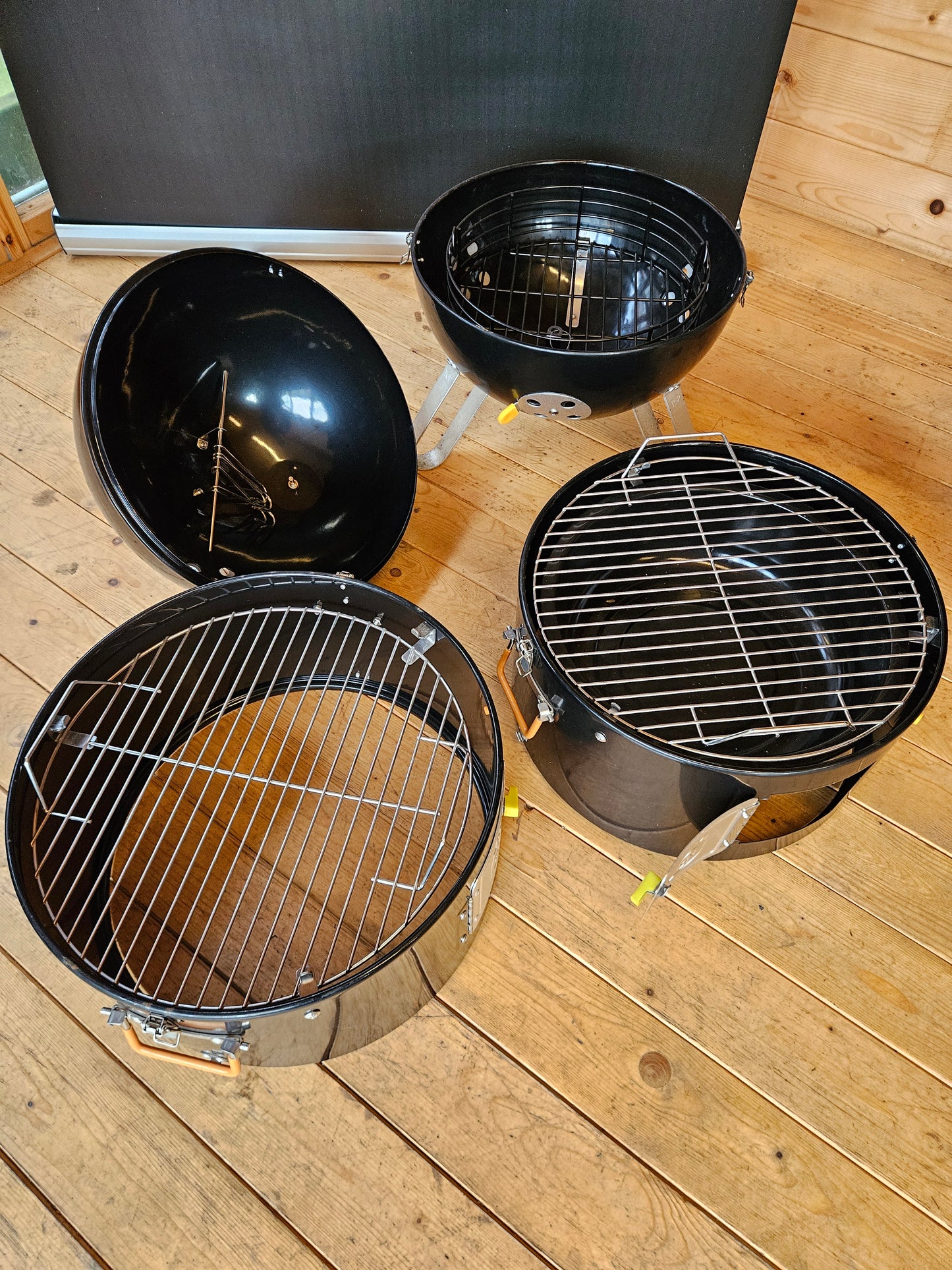 #235 EX-Display ProQ Frontier Smoker (Sold as seen)