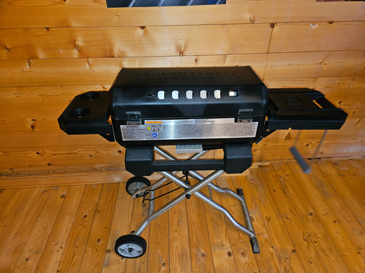 #167 Ex-Display Masterbuilt Portable Charcoal BBQ with Cart