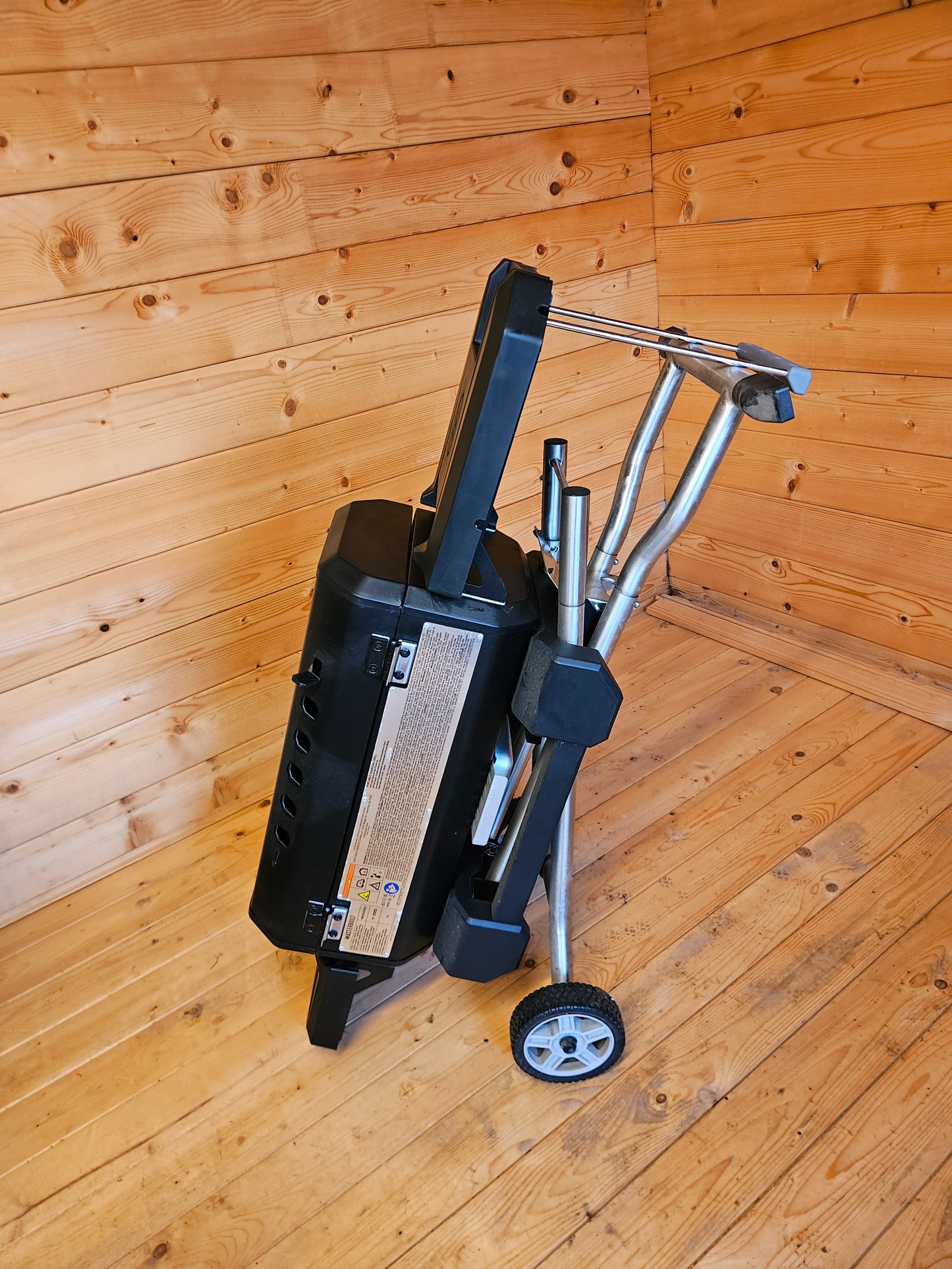 #167 Ex-Display Masterbuilt Portable Charcoal BBQ with Cart