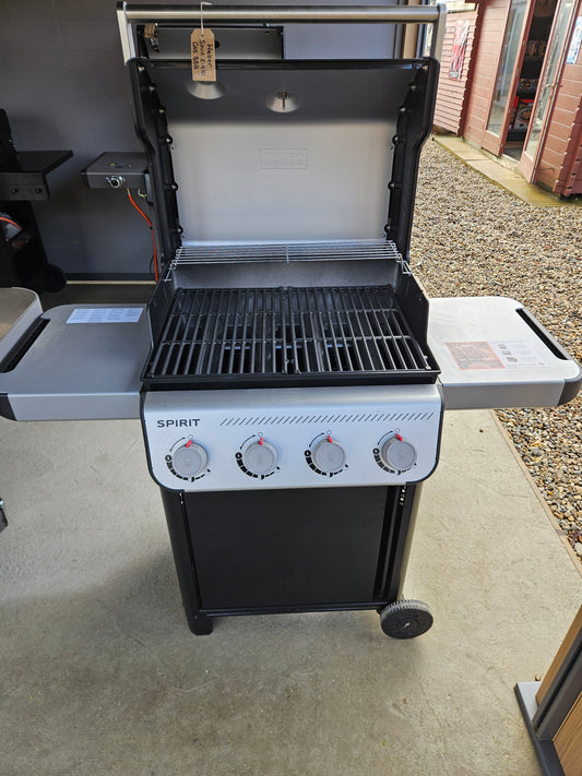 #236 EX-DISPLAY Weber Spirit E-410 Gas BBQ