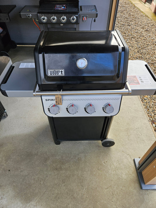 #236 EX-DISPLAY Weber Spirit E-410 Gas BBQ