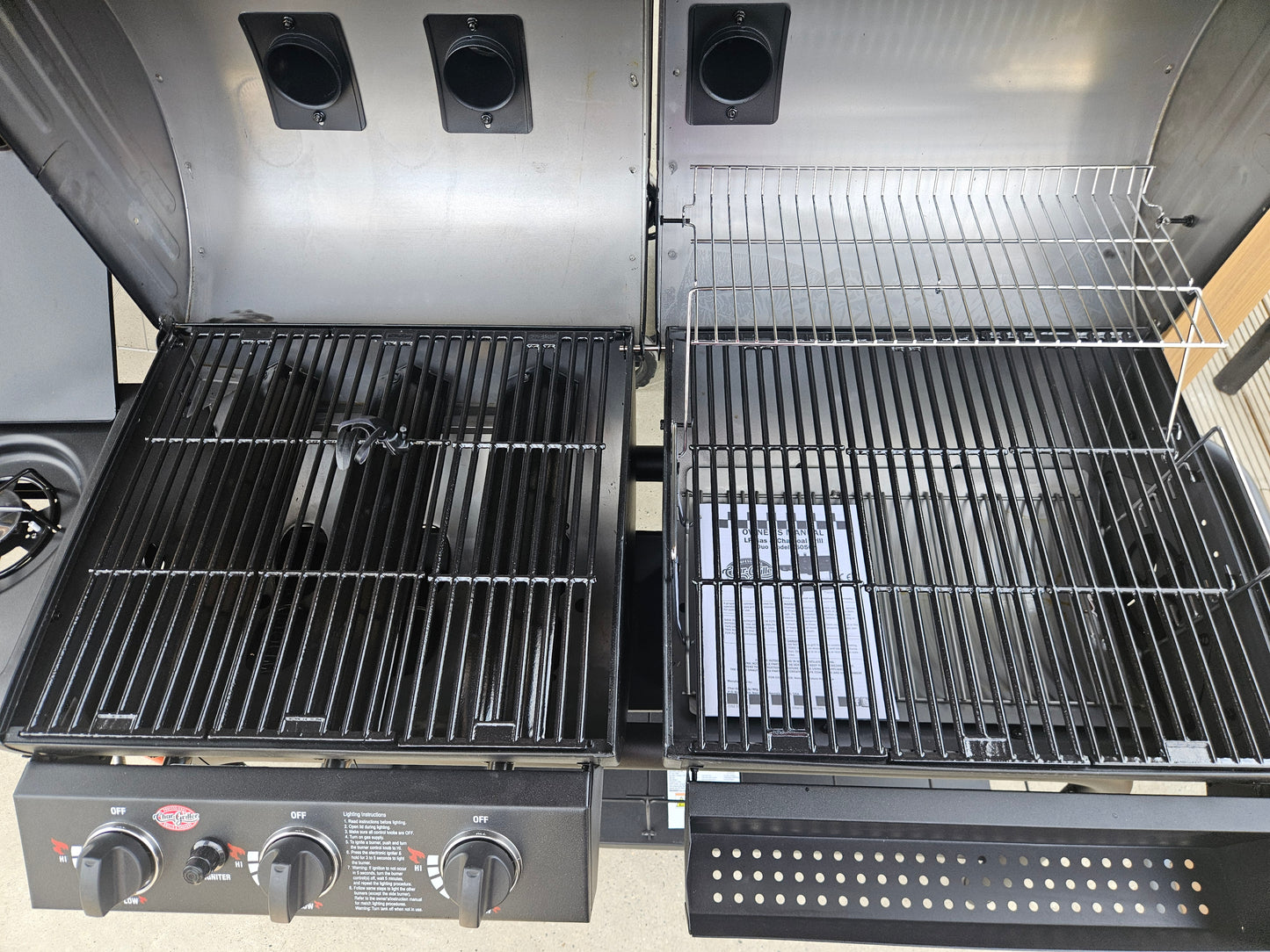 #246 - EX-Display (SOLD AS SEEN) Char-Griller Duo Gas and Charcoal BBQ 