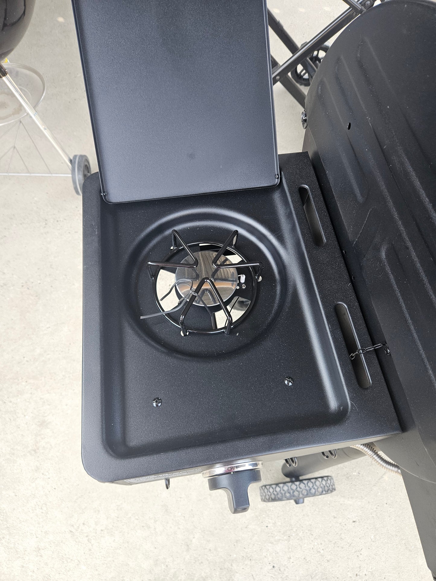 #246 - EX-Display (SOLD AS SEEN) Char-Griller Duo Gas and Charcoal BBQ 