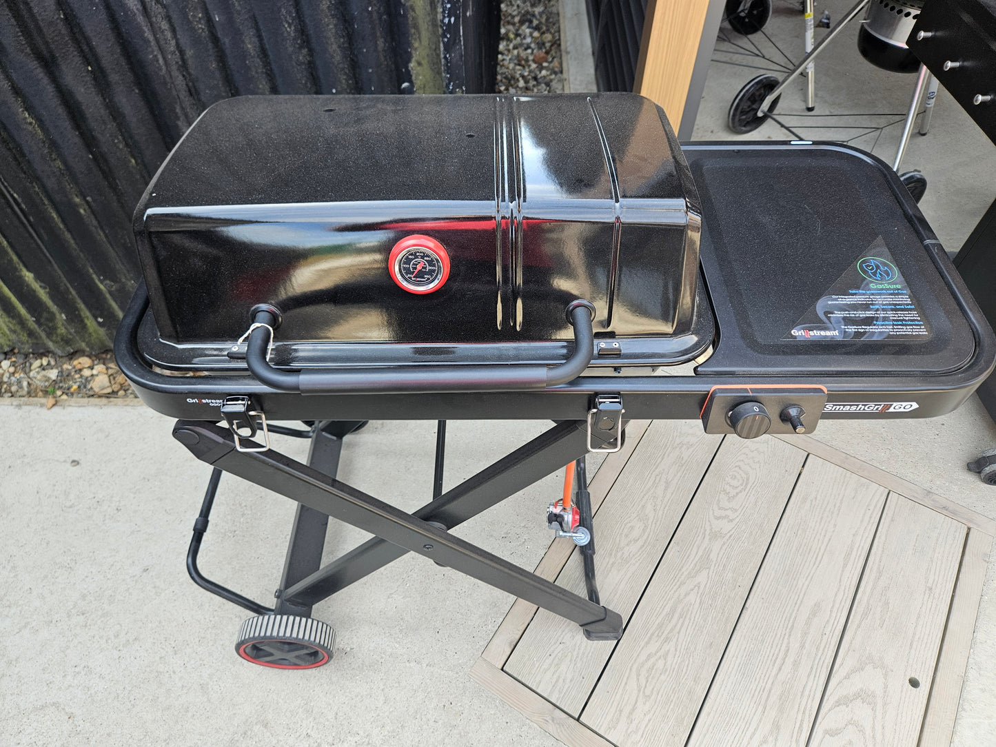 #245 EX-Display (SOLD AS SEEN)Grillstream Portable Smashgrill Go