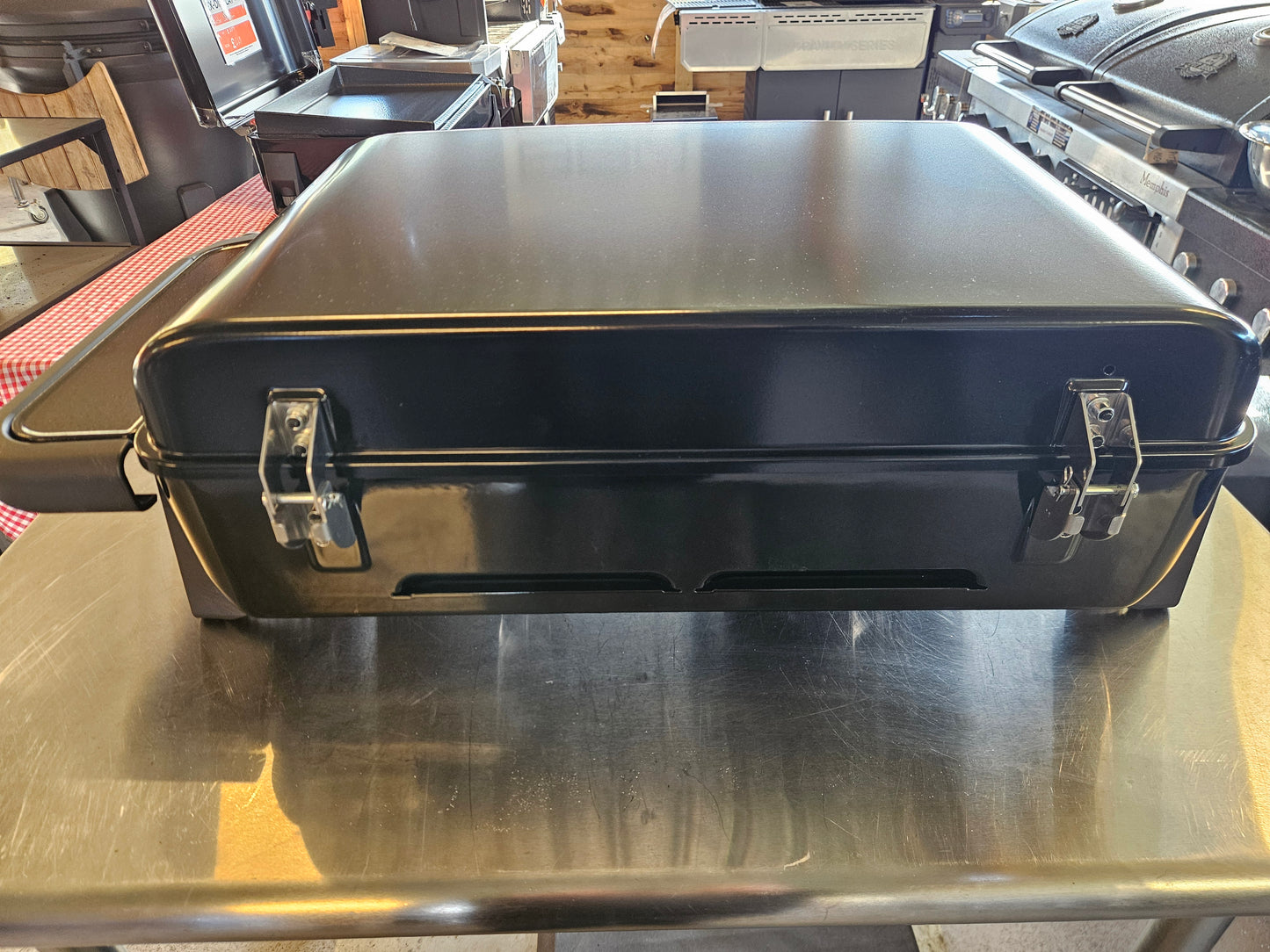 #256 - Slate 56cm 2 Burner Griddle Weber (sold as seen)