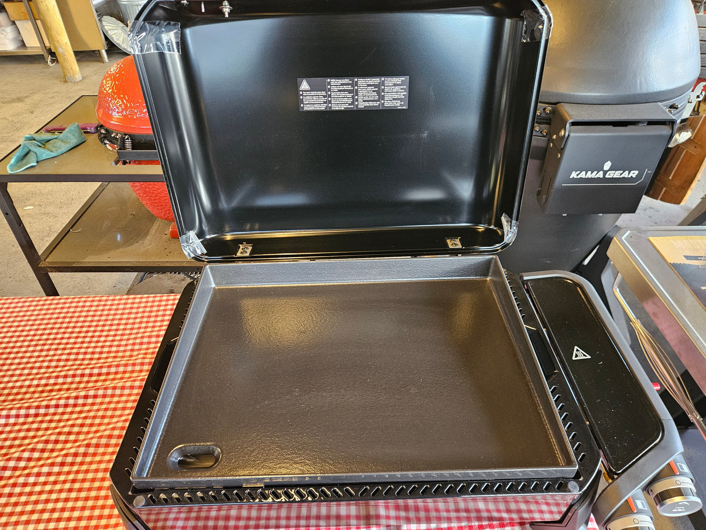 #257 - Weber Slate 56cm Gas Plancha Griddle 2 Burner (sold as seen)