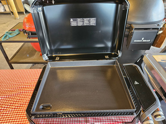 #257 - Weber Slate 56cm Gas Plancha Griddle 2 Burner (sold as seen)