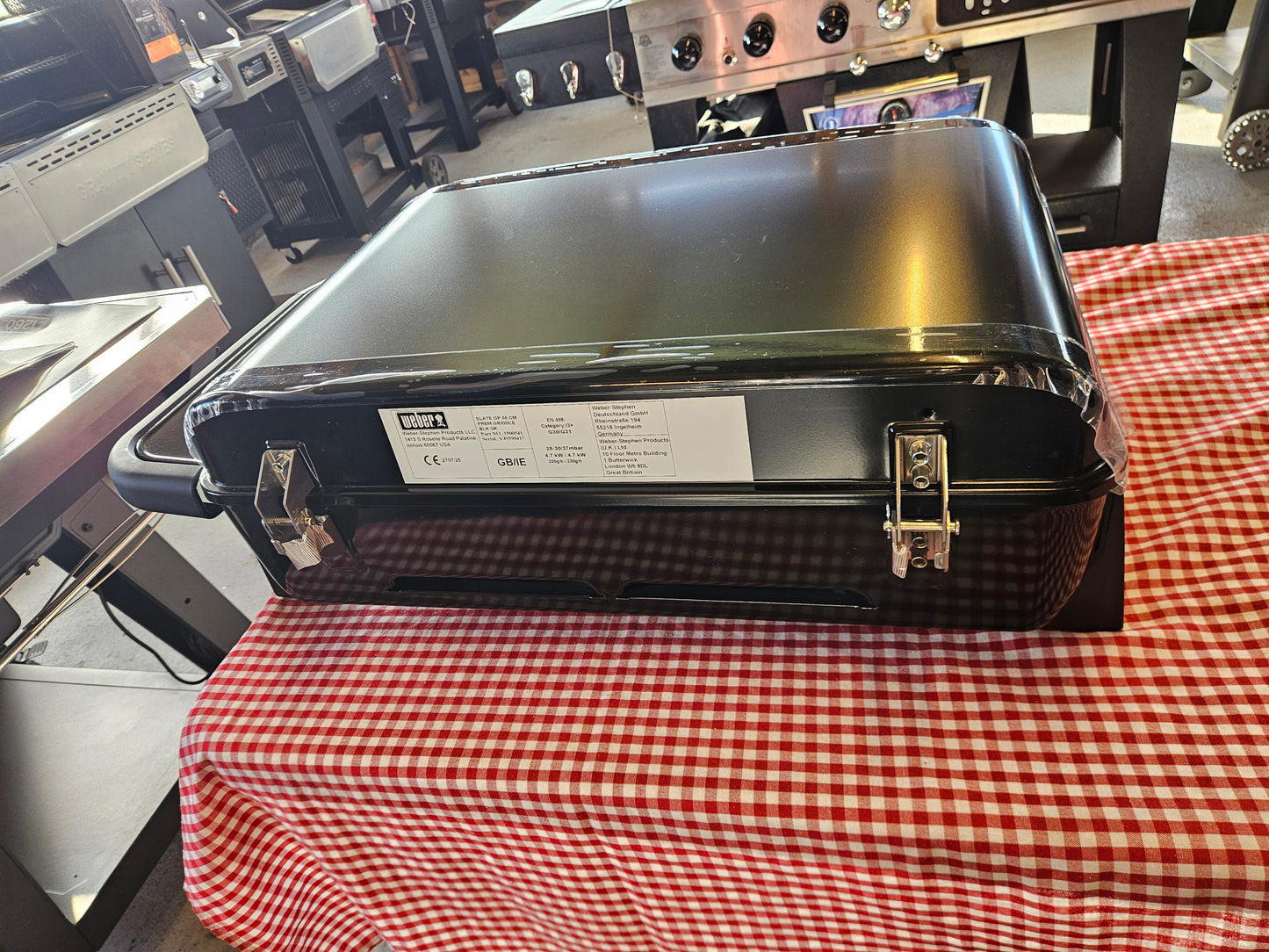 #257 - Weber Slate 56cm Gas Plancha Griddle 2 Burner (sold as seen)