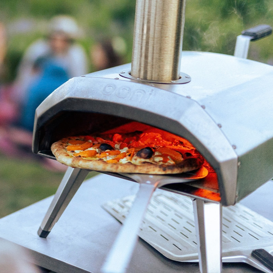 Ooni Karu 12 Multi-Fuel Pizza Oven