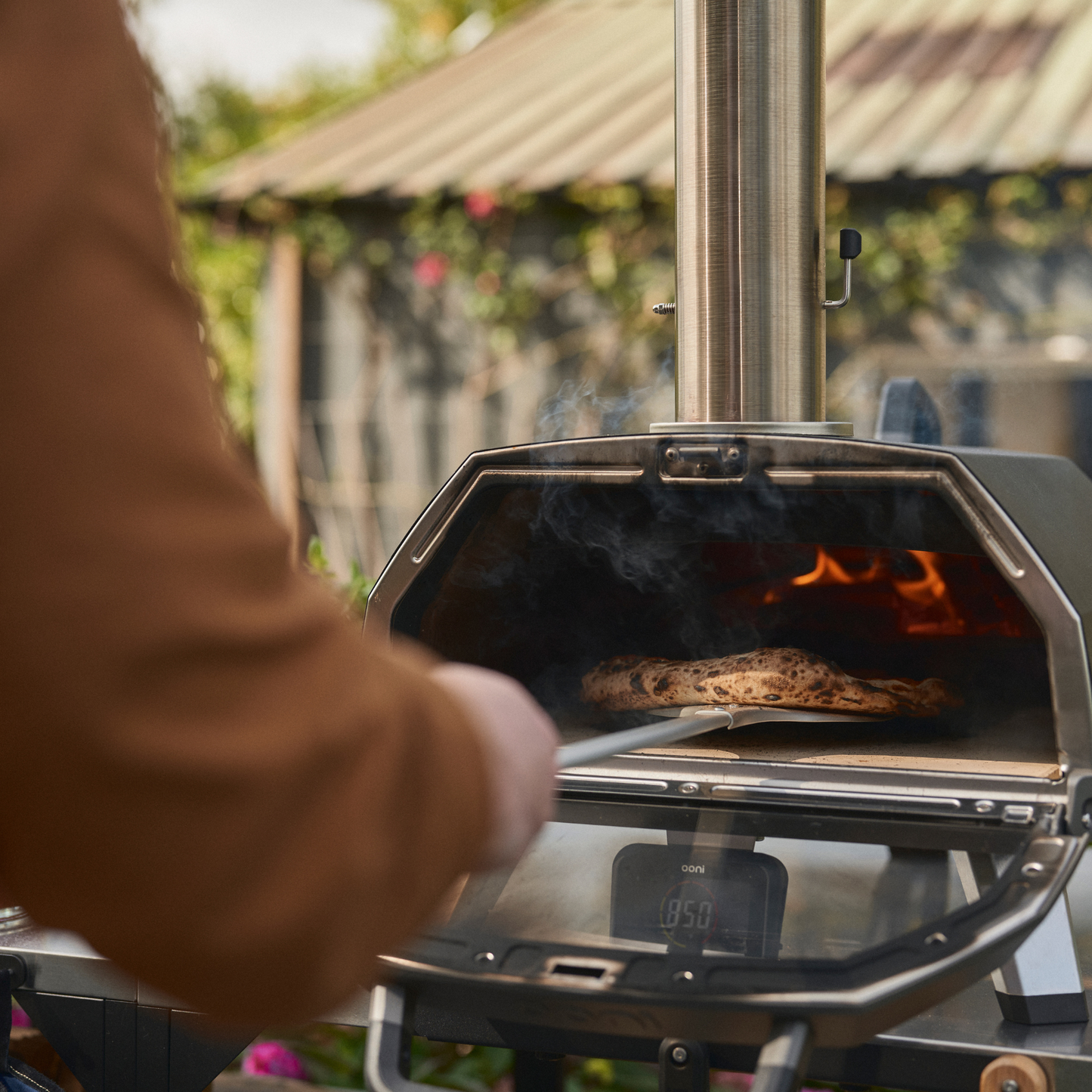Ooni Karu 2 Pro Multi-Fuel Pizza Oven