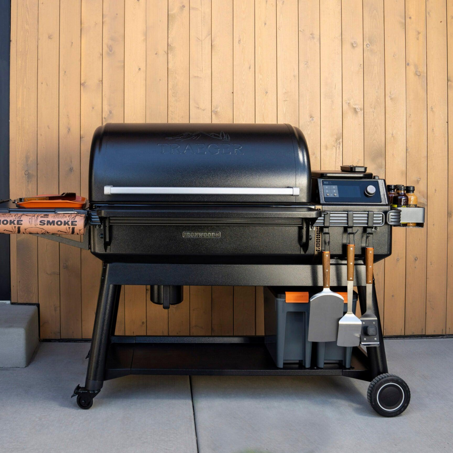 Traeger Ironwood XL Wood Pellet BBQ Smoker Grill