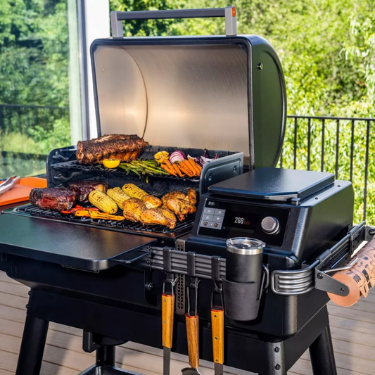 Traeger Ironwood Wood Pellet Smoker Grill
