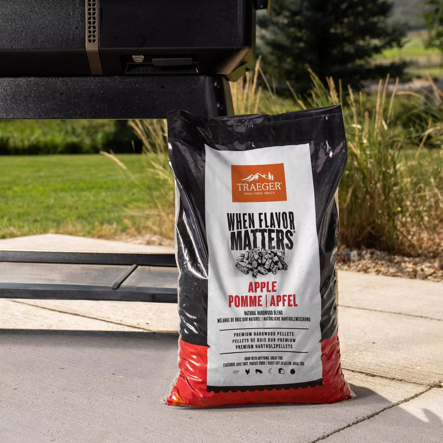 Traeger 9kg Apple Wood Pellets FSC