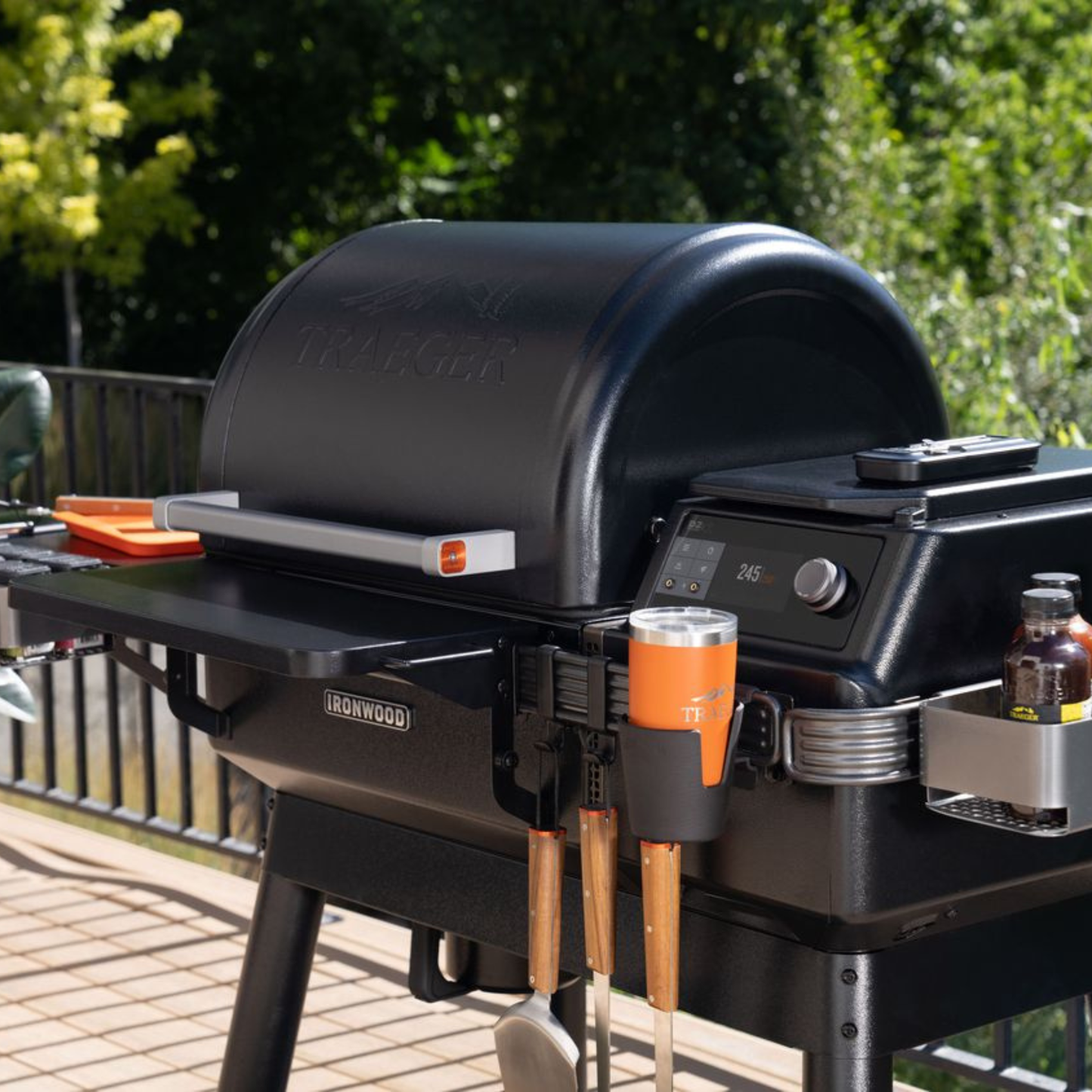 Traeger Ironwood Wood Pellet Smoker Grill