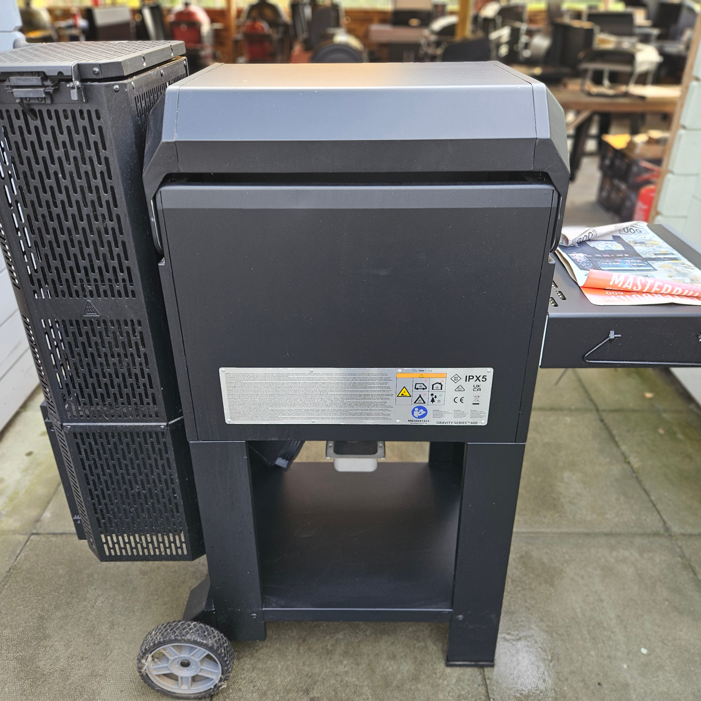#255 Ex-Display (sold as seen)  Masterbuilt Gravity Series 600 