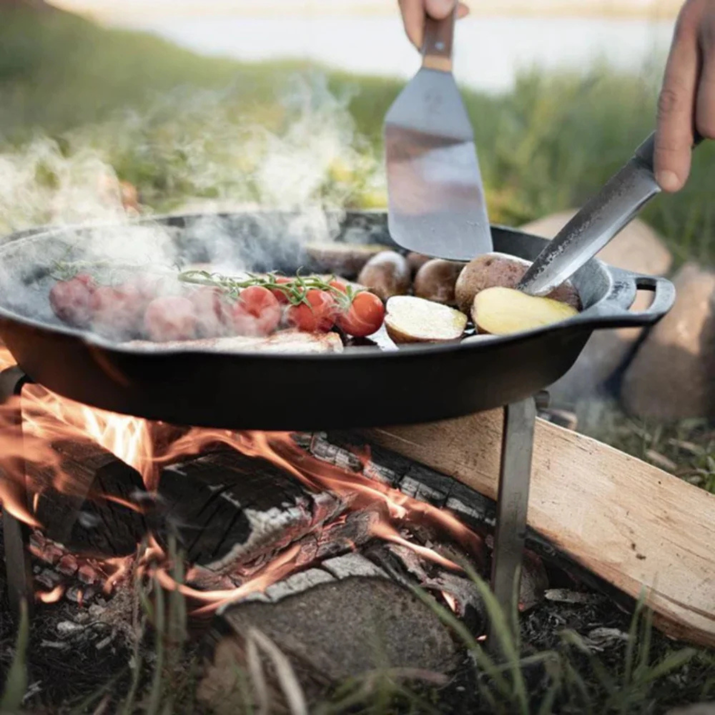 Petromax 30cm Cast Iron Fire Skillet with Two Handles FP30H-T