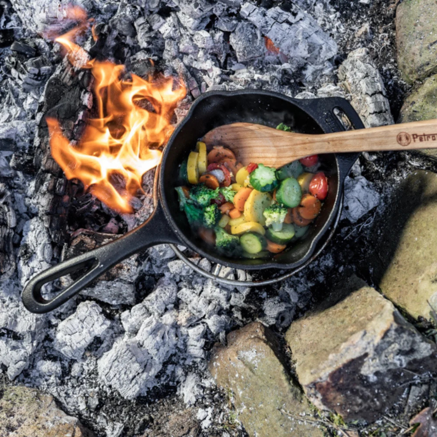 Petromax 1 Litre Cast Iron Saucepan with Lid