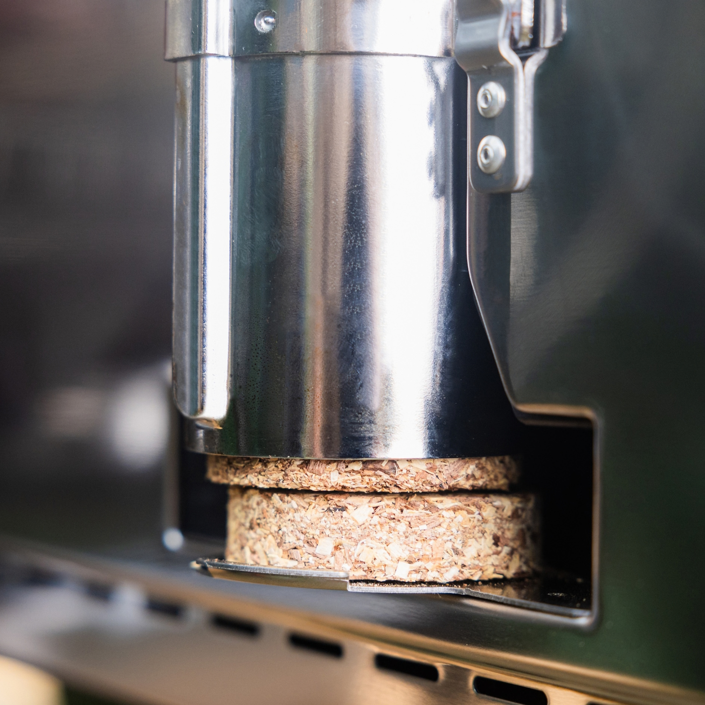 The Bradley Raven Electric Food Smoker
