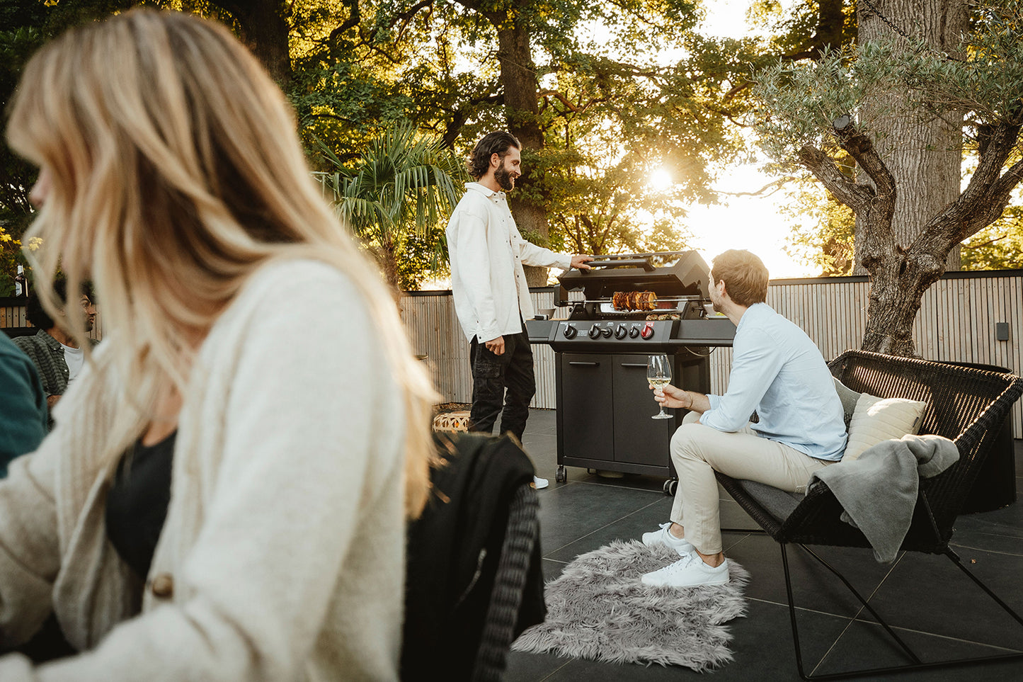 Enders Monroe Pro 4 SIK Turbo Shadow 4 Burner Gas Barbecue