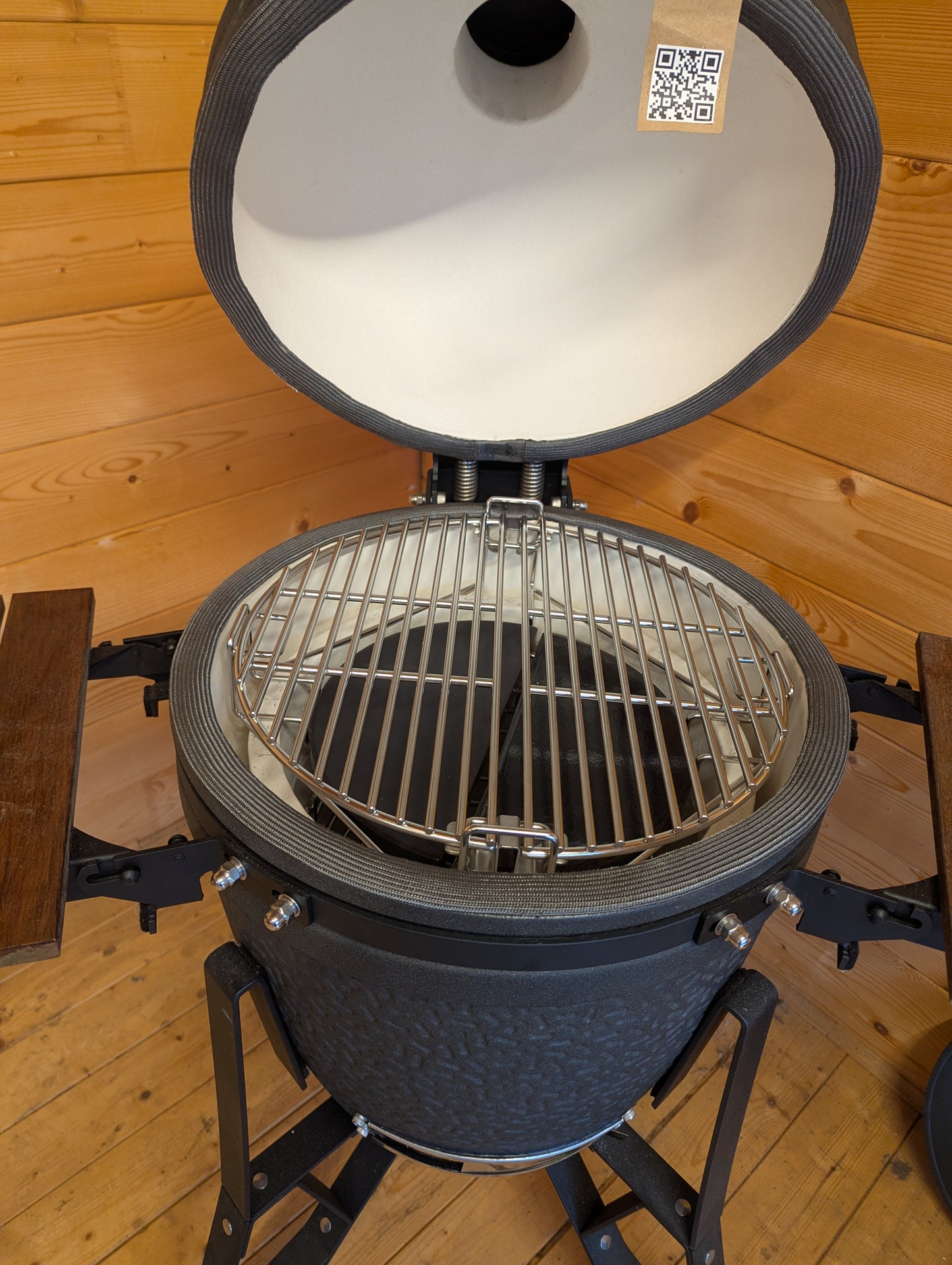 Ex-Display Bastard Medium Kamado BBQ with Cart #145