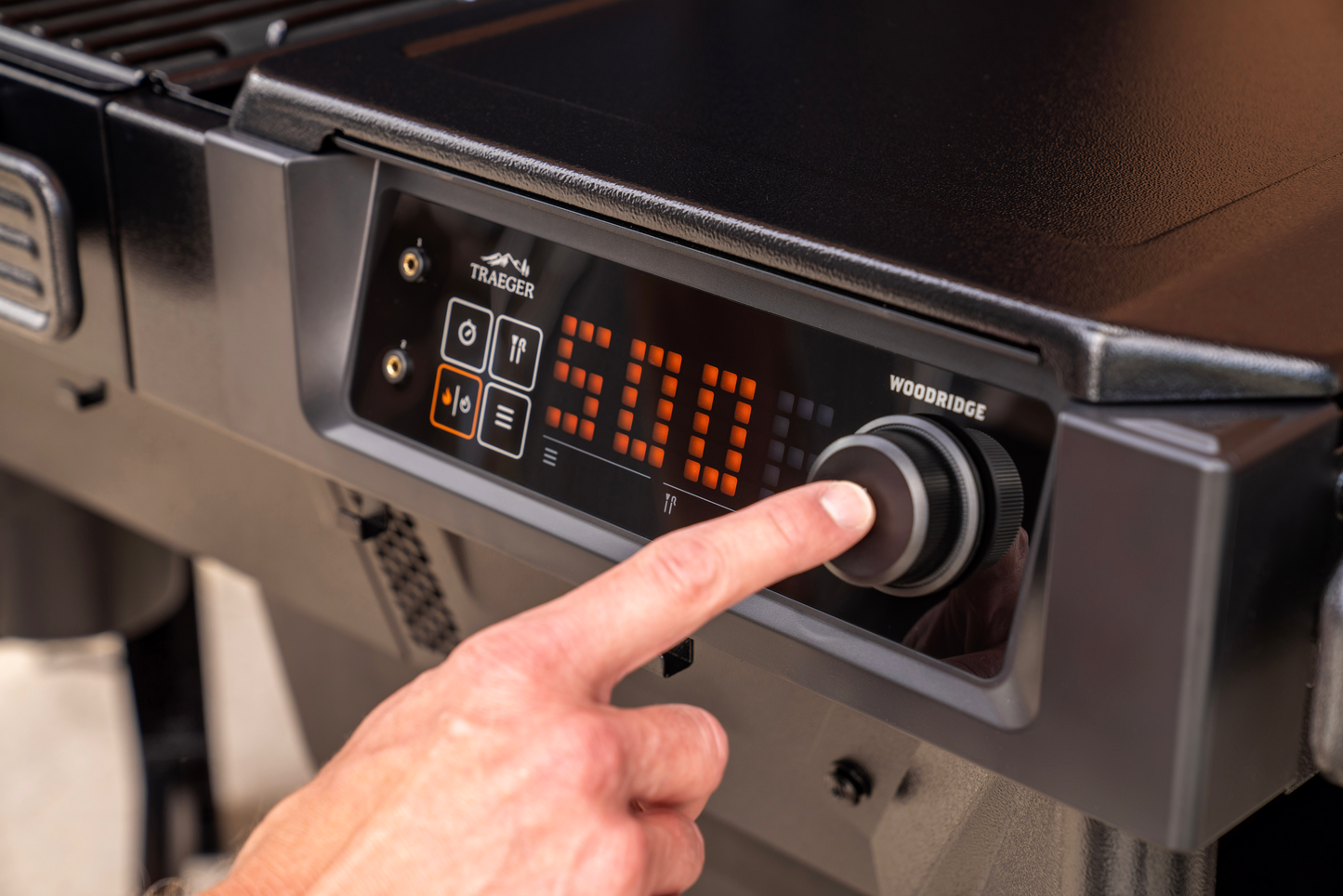 Traeger Woodridge Pellet Smoker