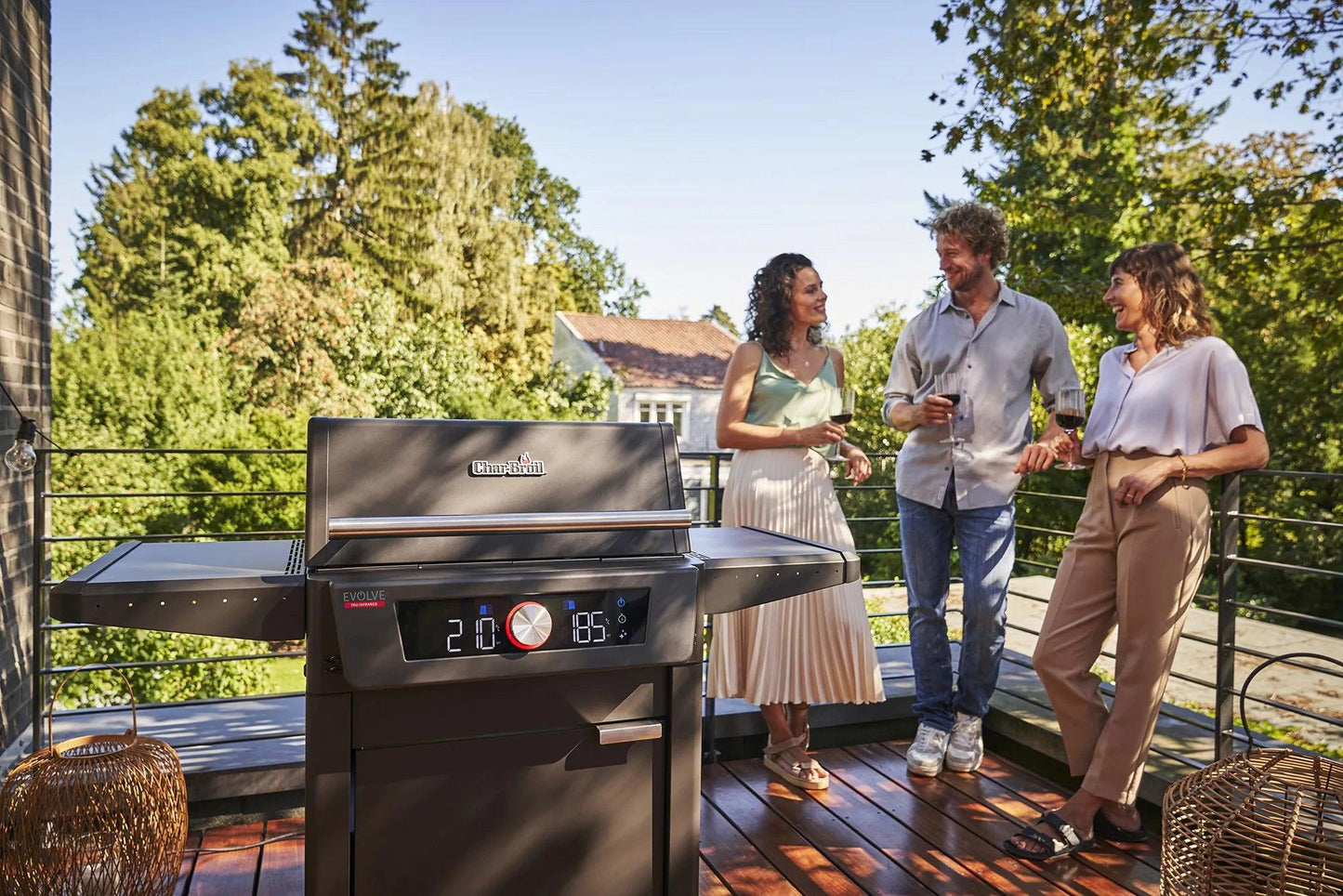 Char-Broil Evolve Electric BBQ - reddot Design Winner 2024 - BBQ Land