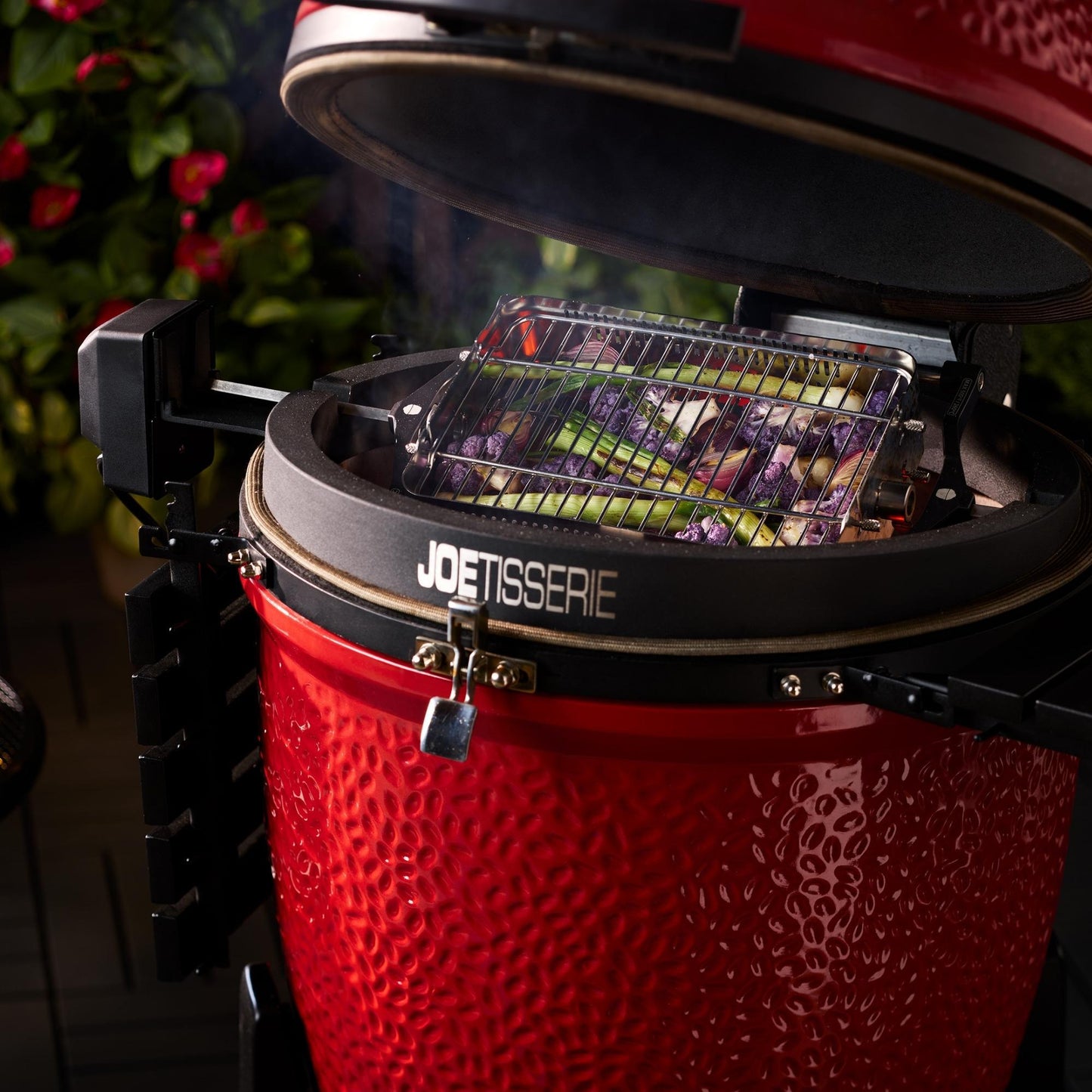 Konnected Kamado Joe with Adventurer Pack
