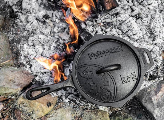 Petromax 2 Litre Cast Iron Saucepan with Lid - BBQ Land