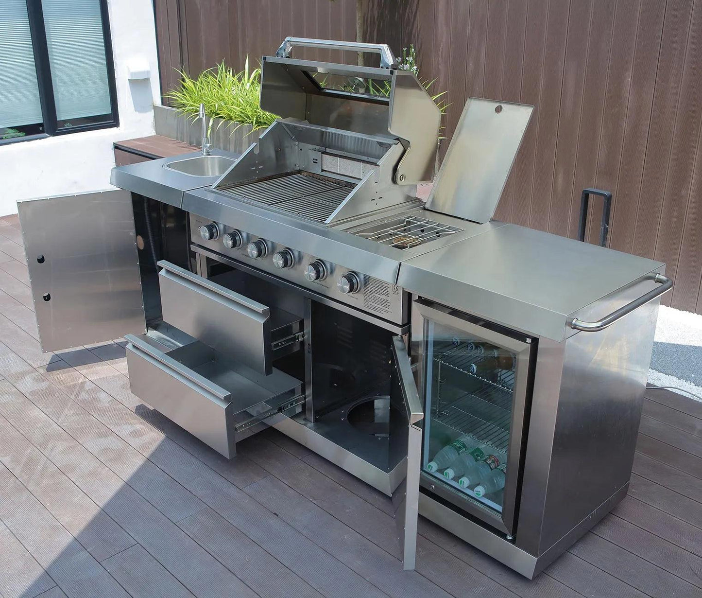 Buschbeck Oxford 4 Burner BBQ Outdoor Kitchen with Fridge and Sink - BBQ Land