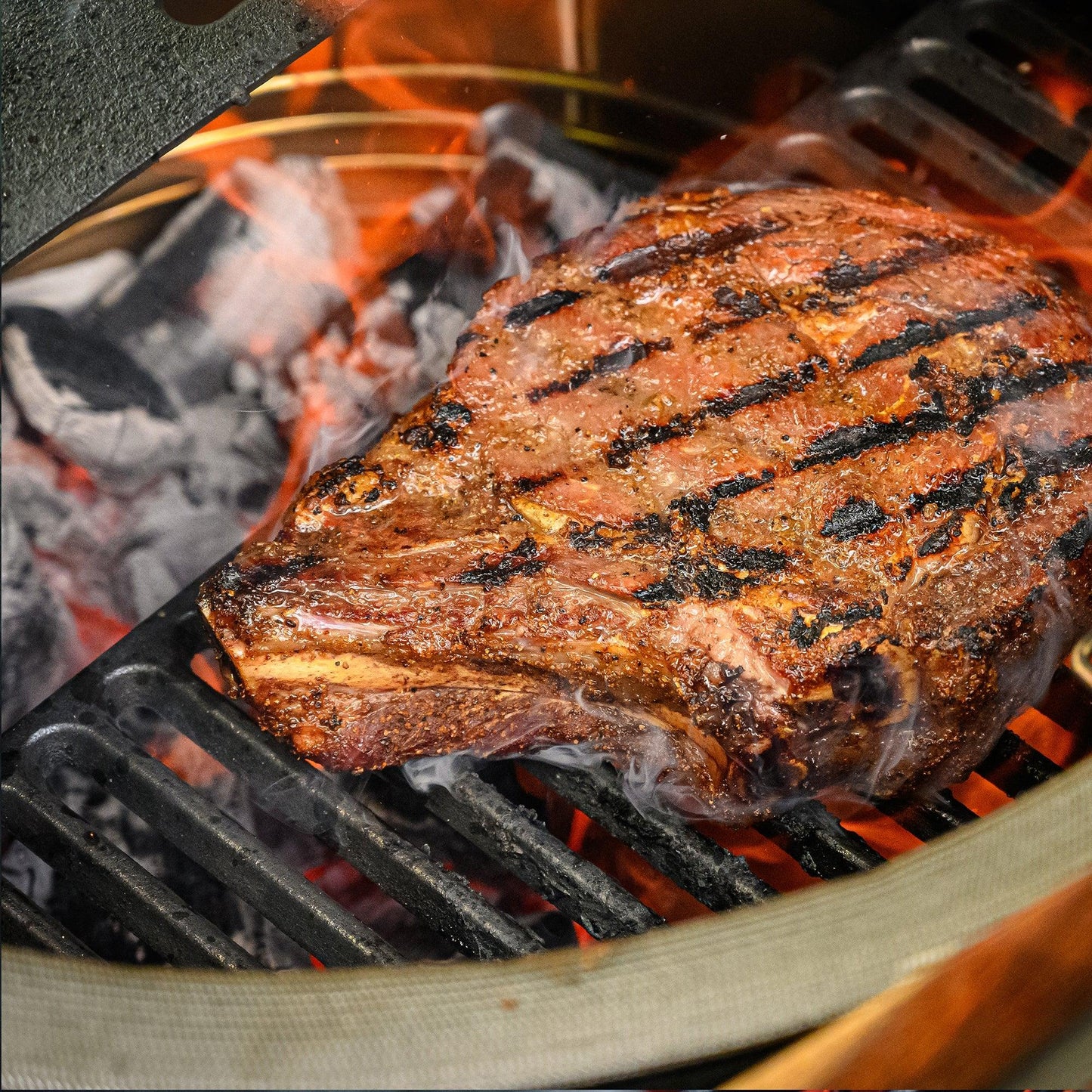 Kamado Joe Big Joe II with Explorer Pack - BBQ Land