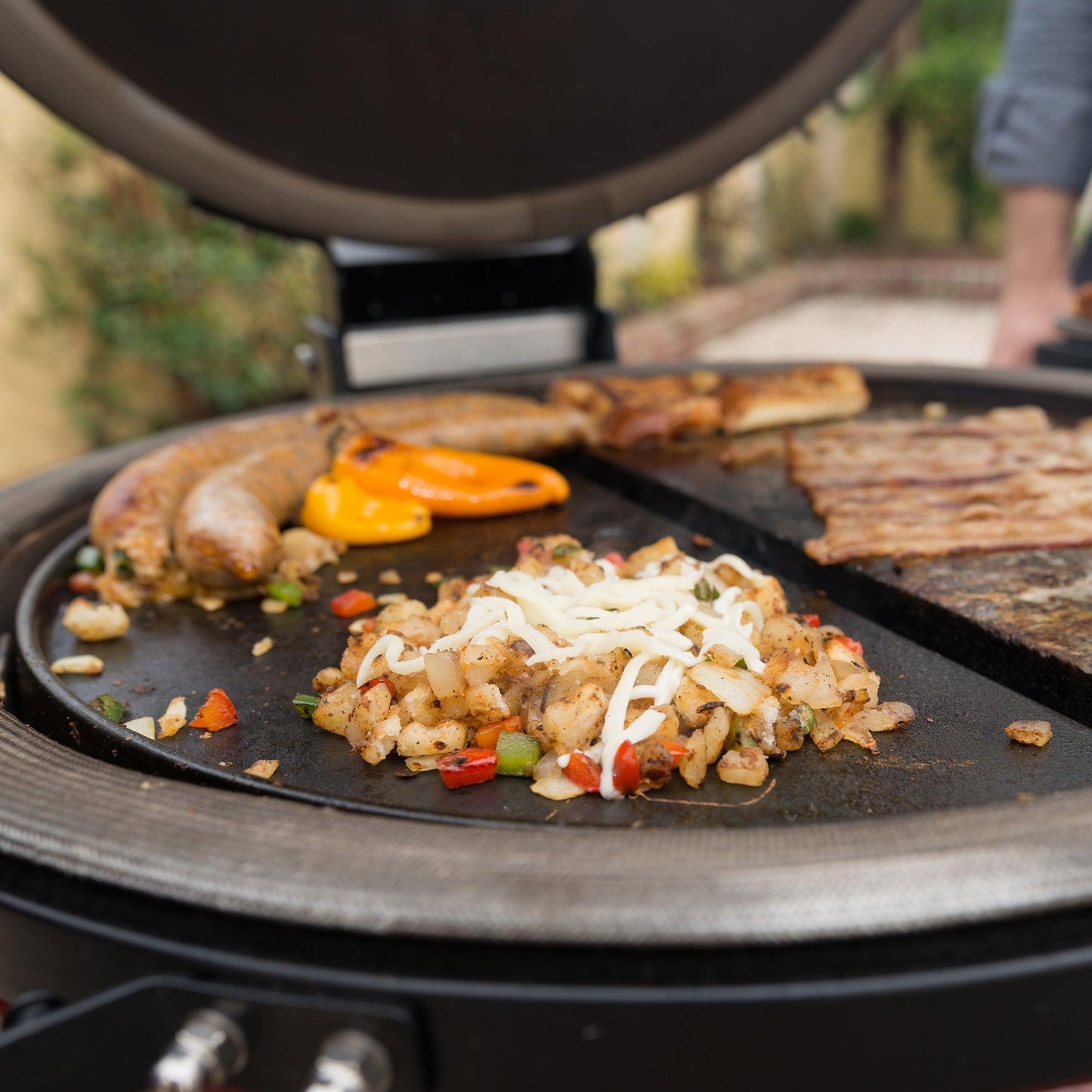 Kamado Joe Big Joe II with Explorer Pack - BBQ Land