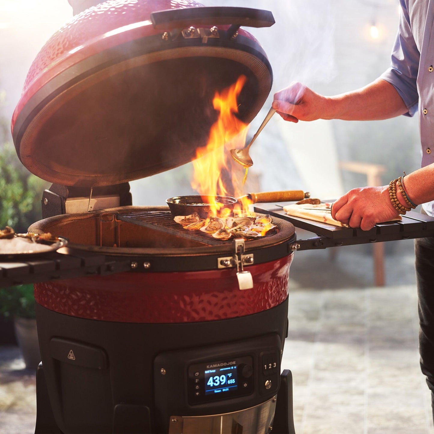 Kamado Joe® Konnected Joe™ Digital Charcoal Grill and Smoker - BBQ Land